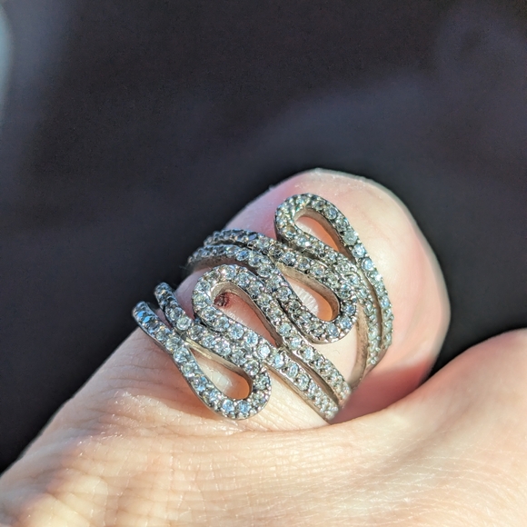 💍 Meander-Ring With CZ - Picture 7 of 7